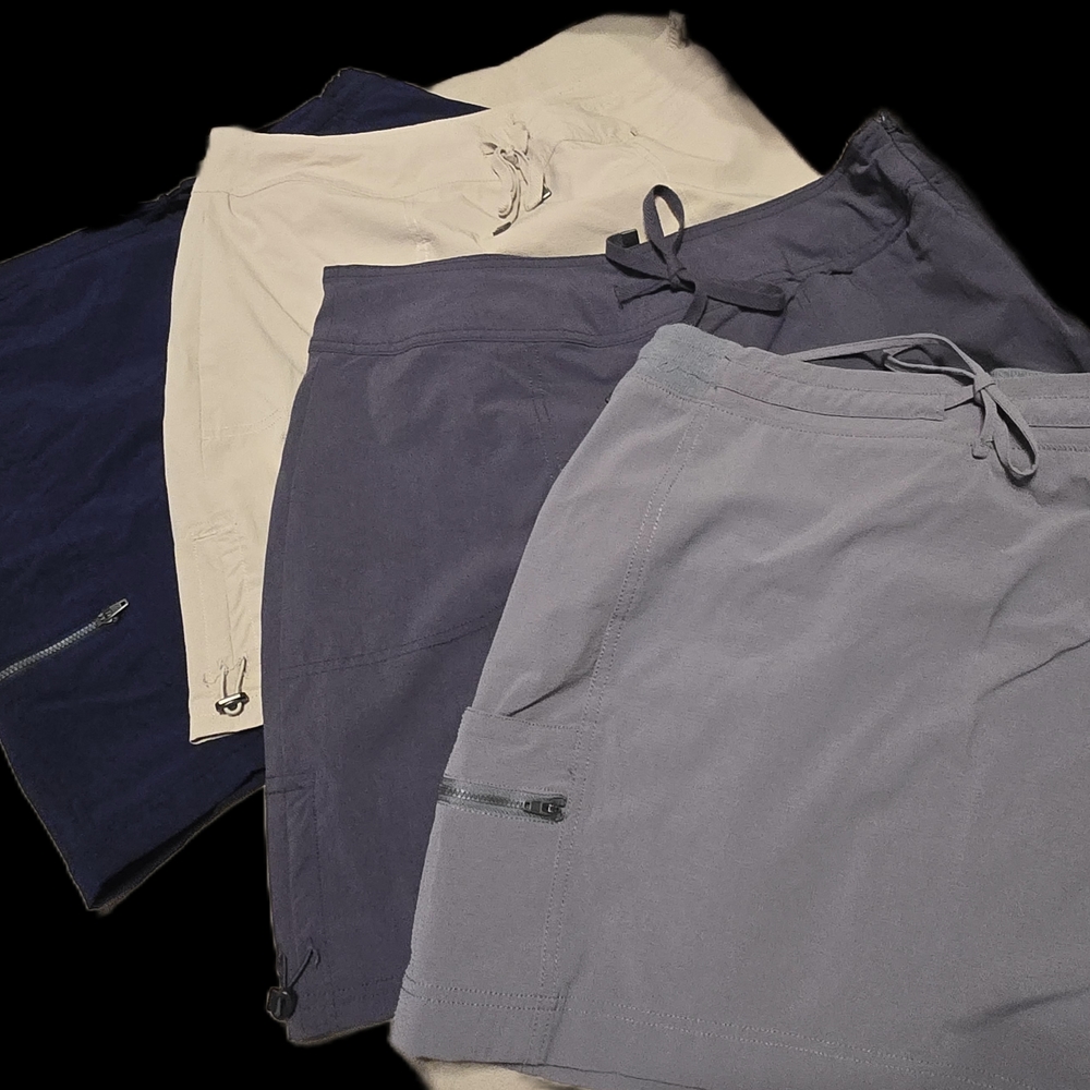 Set Of 5 Skorts in Burg, Navy, Khaki, Gray